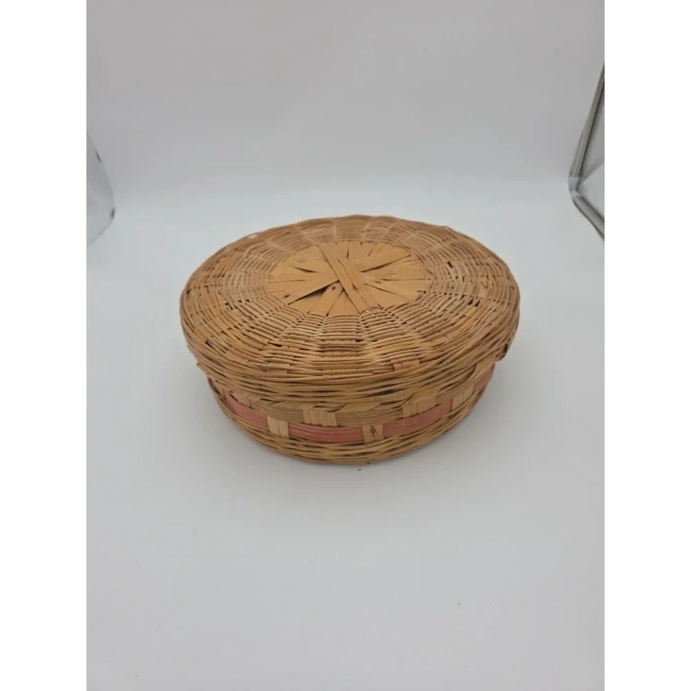 Vintage Woven Wicker Basket Round Shallow Farmhouse Rustic Decor Storage 13 in
